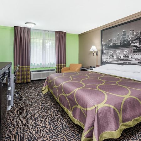 Super 8 By Wyndham Warrensburg Μοτέλ Εξωτερικό φωτογραφία